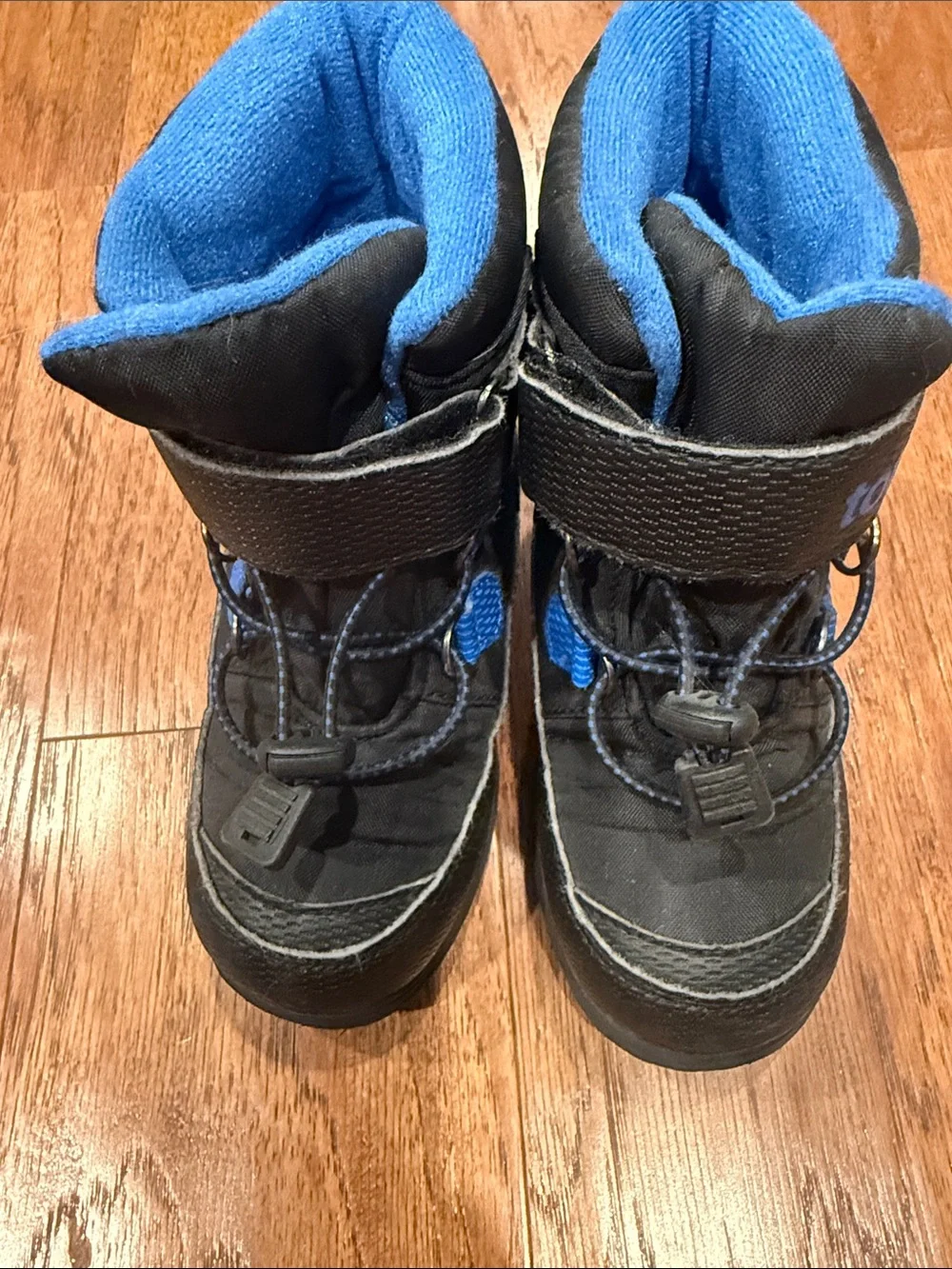 totes Kids Black with Blue Accent Snow Boots